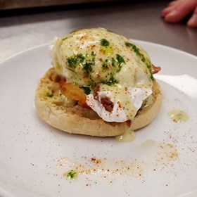 Baking, Culinary Arts, Garde Manger: Poached Egg Mornay